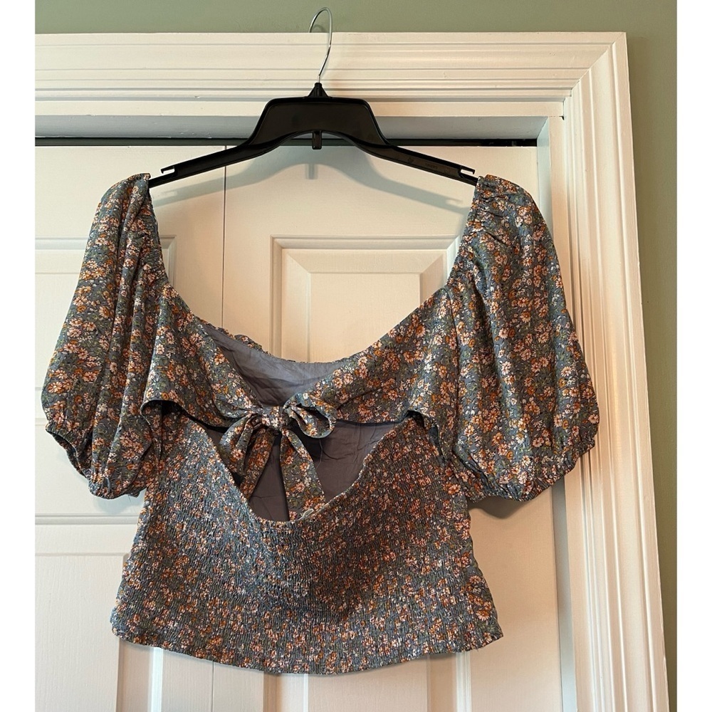 ASTR The Label Blue Ditzy Floral Smocked Back Bodice Boho Crop Top NWT XL #1023 - Picture 8 of 8
